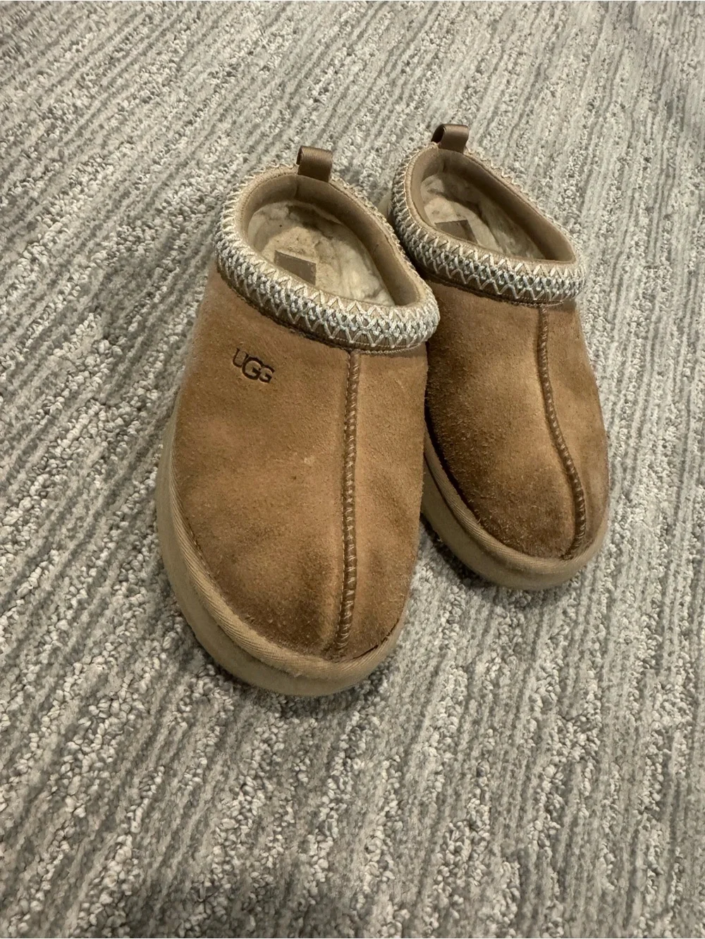 UGG Kids Slip-On Suede Clog in Chestnut Brown